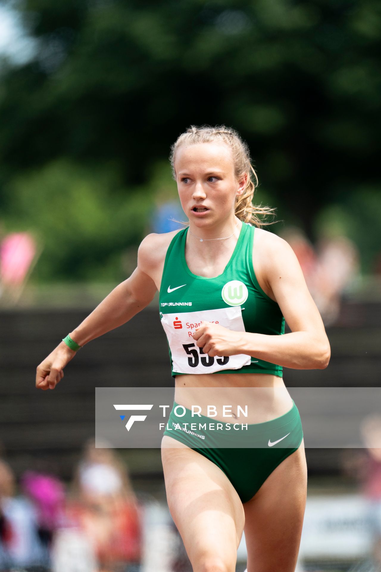 Nele Jaworski (VfL Wolfsburg) ueber 100m am 04.06.2022 waehrend der Sparkassen Gala in Regensburg
